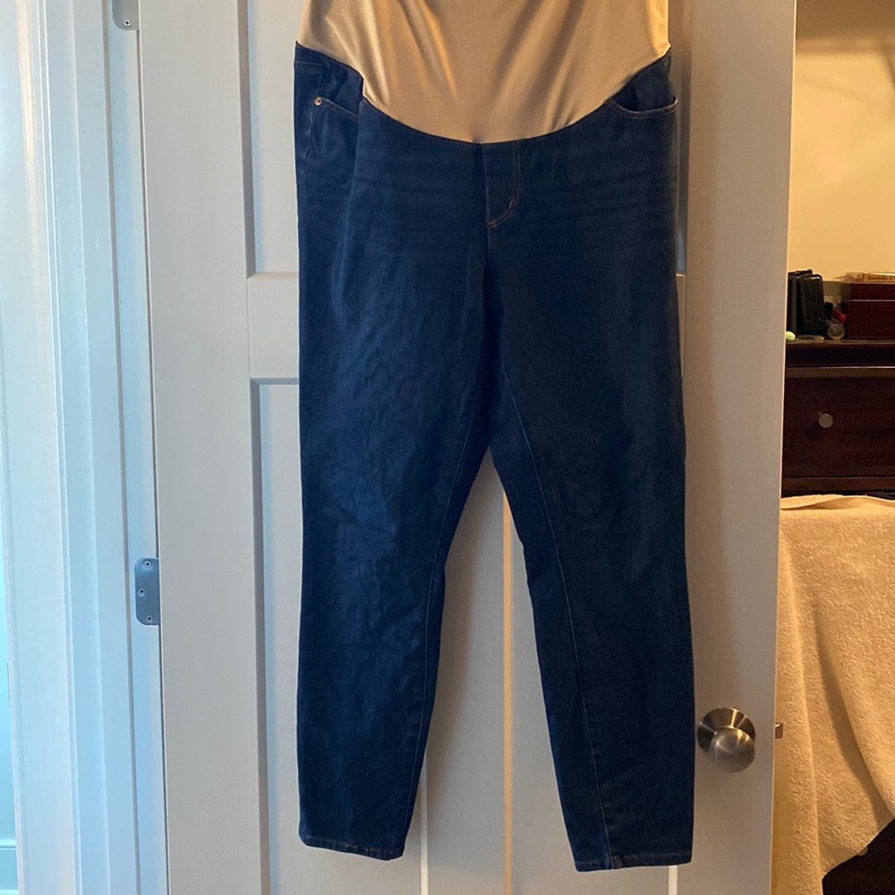 Loft Maternity jeans size 14